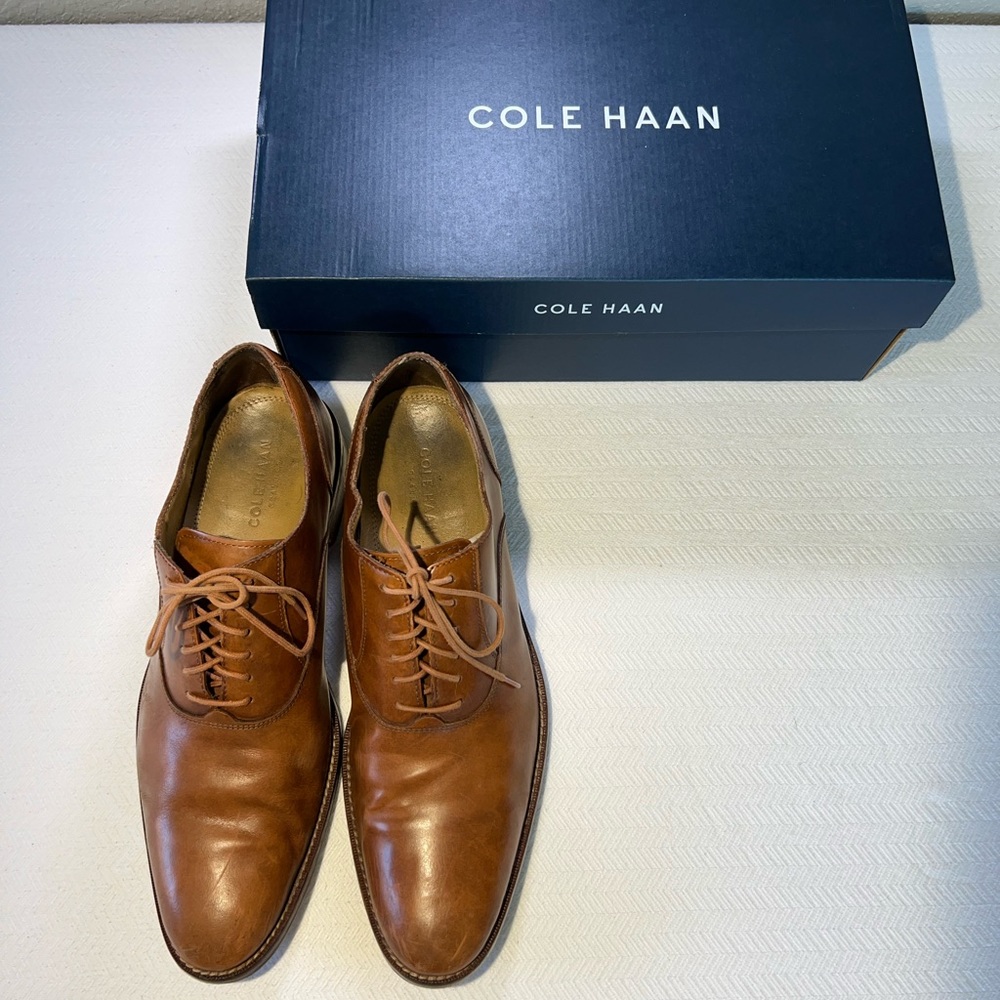SOLD Cole Haan Oxfords / Size 10.5 Men’s